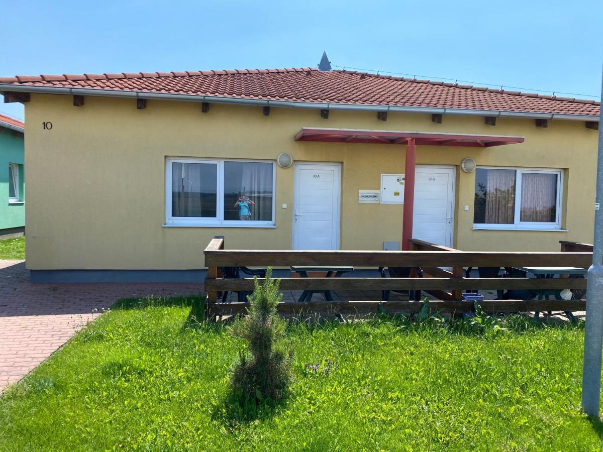 Apartman Delfin Senec Zewnętrze zdjęcie