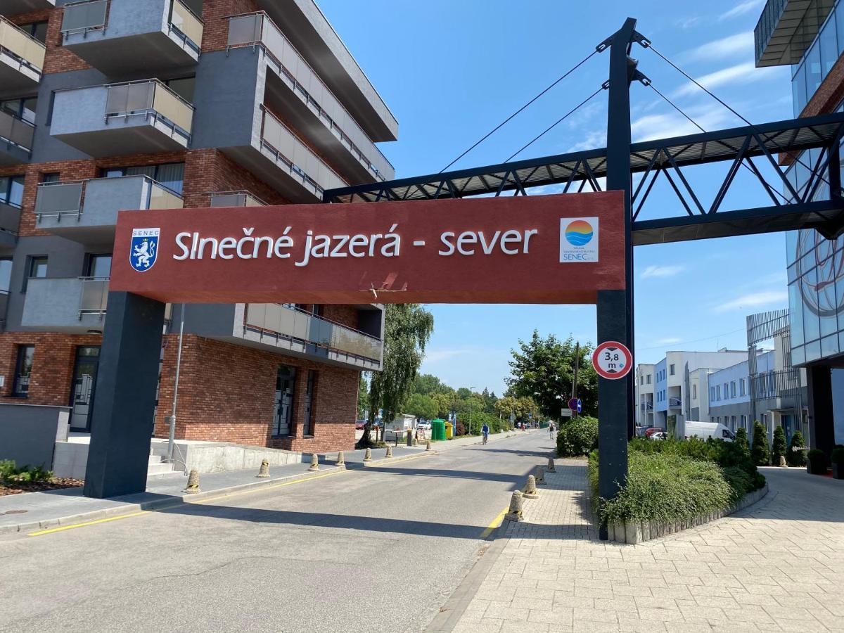 Apartman Delfin Senec Zewnętrze zdjęcie